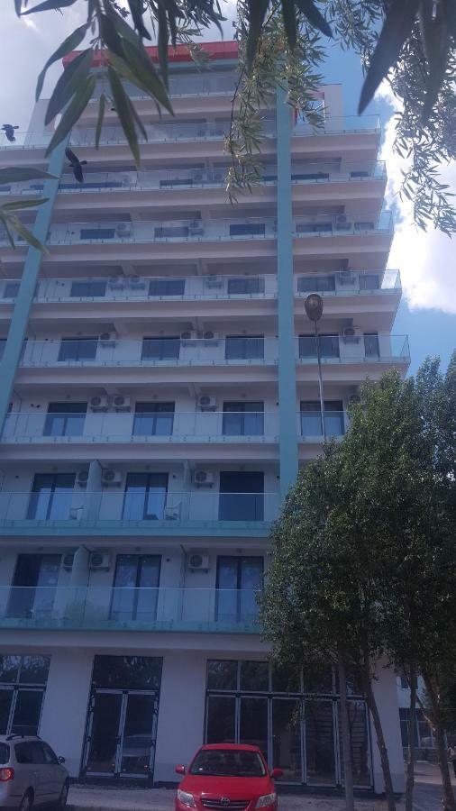 Alex Marina Flat Mamaia Exterior foto